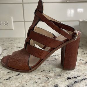 Brown leather Via Spiga heels